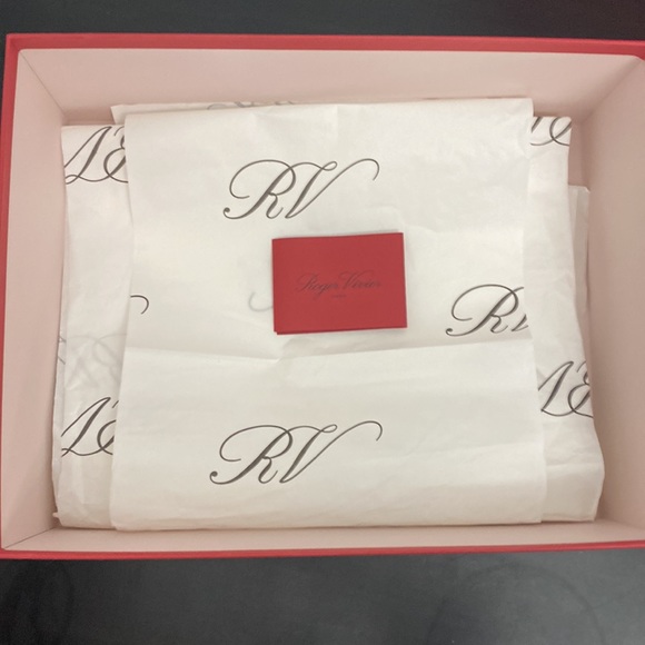 Authentic Roger Vivier Paris Red Shoe Box with Tissue and care card - Picture 5 of 9
